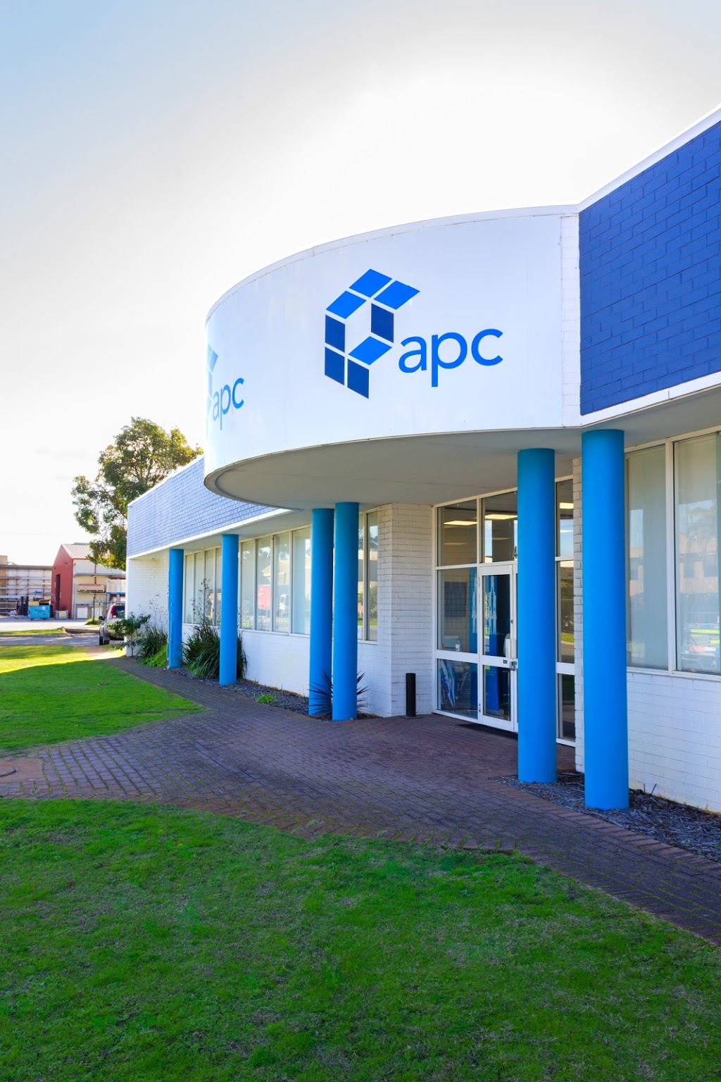 APC Storage Solutions | storage | 4 Hanwell Way, Bassendean WA 6054, Australia | 0893780500 OR +61 8 9378 0500