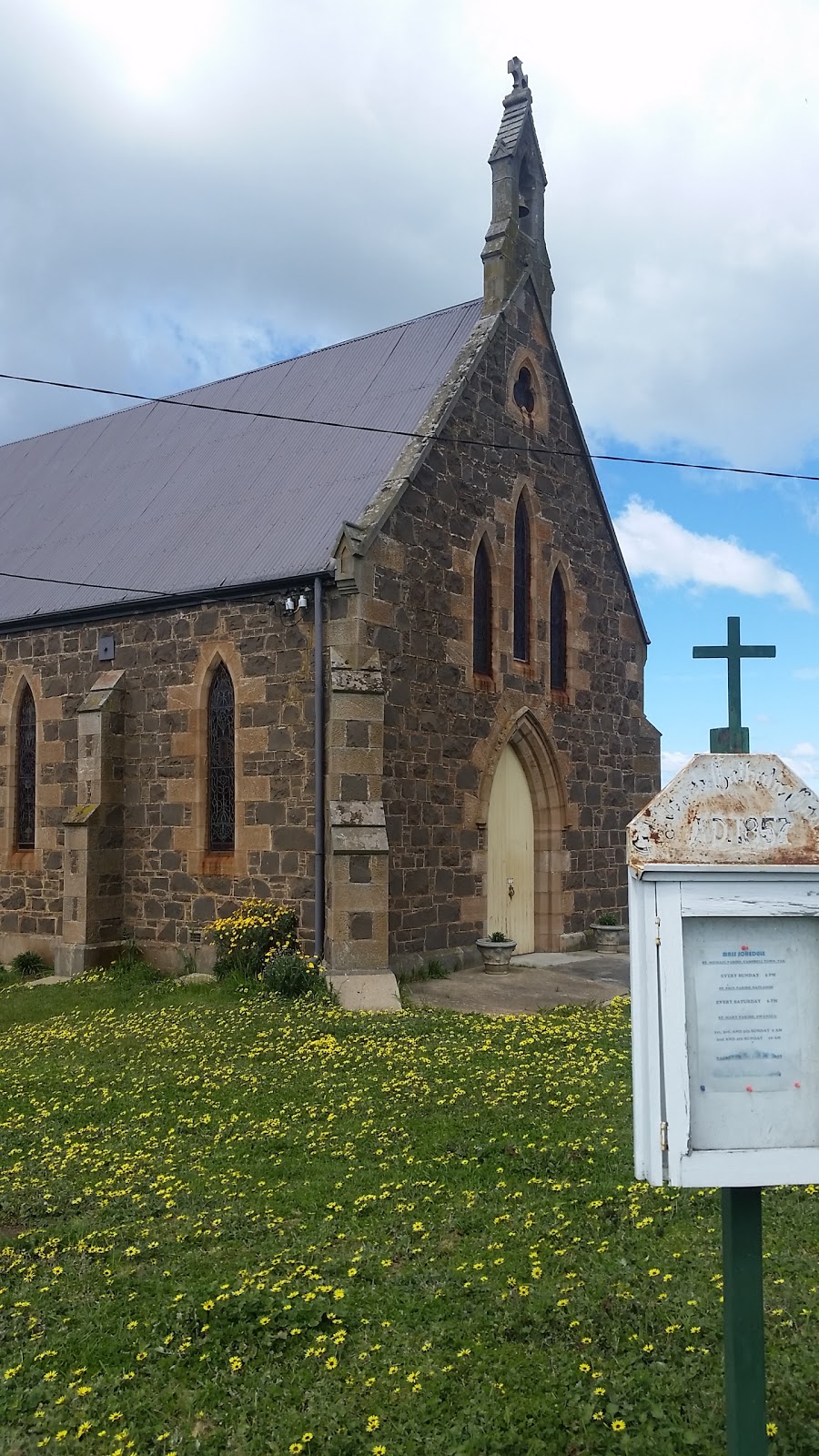 St Michaels Catholic Church | 4 King St, Campbell Town TAS 7210, Australia | Phone: (03) 6381 1122