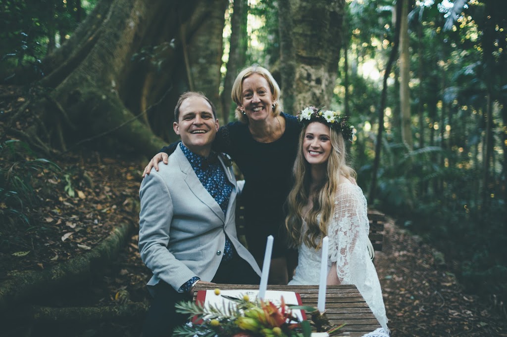 Fi Celebrations - Marriage Celebrant | Mayfair Ln, Buderim QLD 4556, Australia | Phone: 0419 773 361