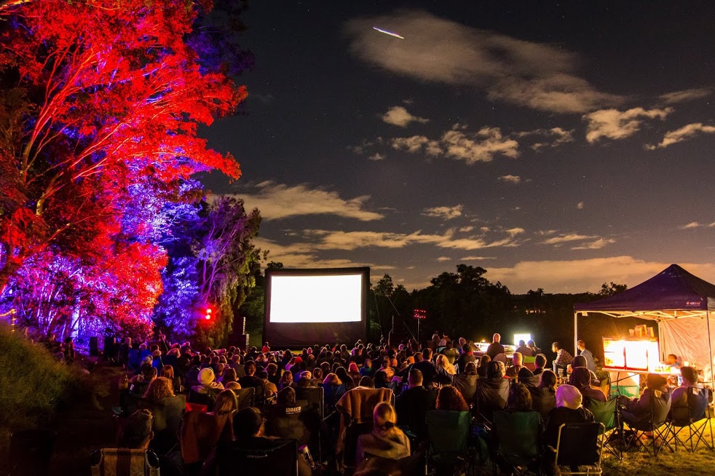 Twilight Flicks Outdoor Cinemas- Pine Rivers Park | 125 Gympie Rd, Strathpine QLD 4500, Australia | Phone: 0413 374 625