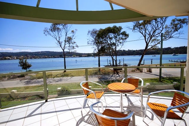 Merimbula Lake Apartments | 12 Fishpen Rd, Merimbula NSW 2540, Australia | Phone: (02) 6495 4320