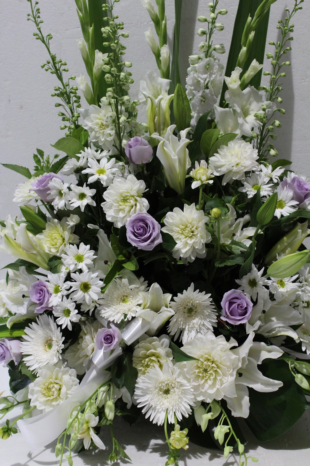 McGraths Hill Florist | 3A/211 Windsor Rd, Mcgraths Hill NSW 2756, Australia | Phone: (02) 4577 5863