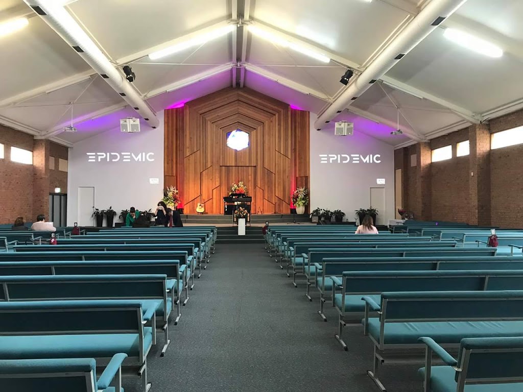 Wetherill Park Spanish Seventh Day Adventist Church | church | Rossetti St, Wetherill Park NSW 2164, Australia | 0296096914 OR +61 2 9609 6914