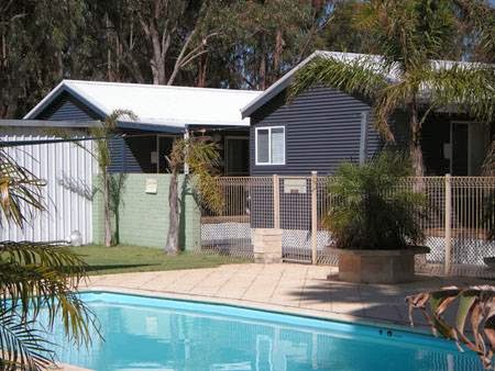 Busselton Holiday Village | 118 Peel Terrace, Busselton WA 6280, Australia | Phone: (08) 9752 4499
