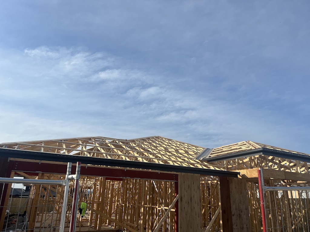 Great pacific construction | 15 Theatre Cct, Clyde North VIC 3978, Australia | Phone: 0470 433 140