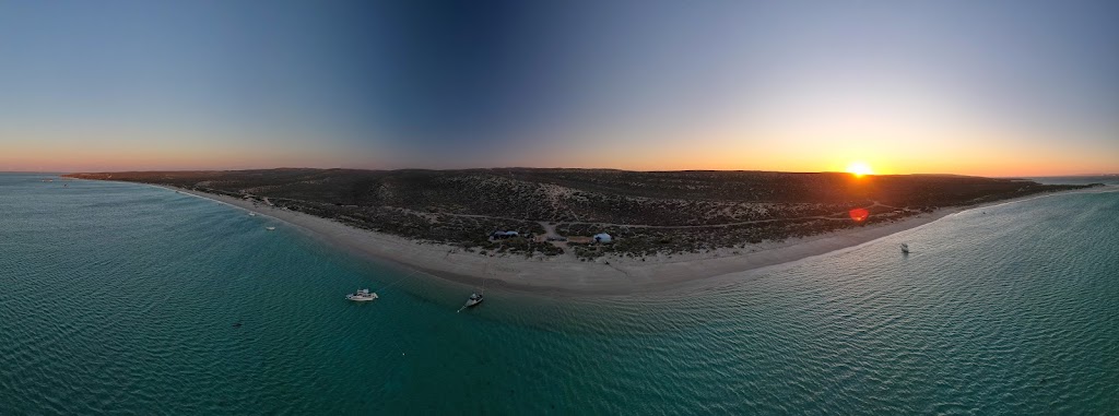 Shelter Bay campground | Useless Loop Rd, Carrarang WA 6537, Australia | Phone: (08) 9948 2226