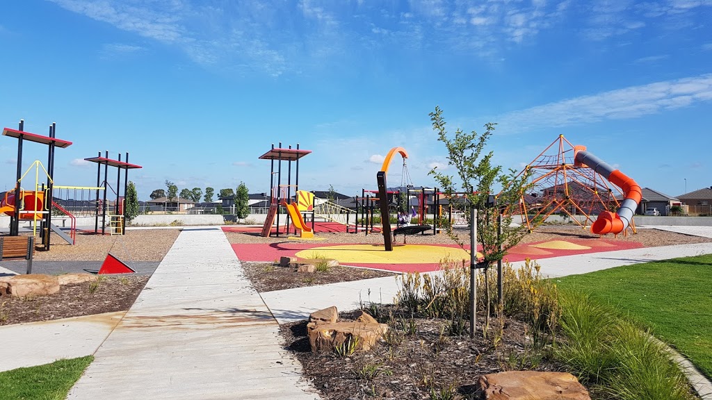 Trueman Reserve Playground | Bradman Drive & Trueman street, Cranbourne West VIC 3977, Australia