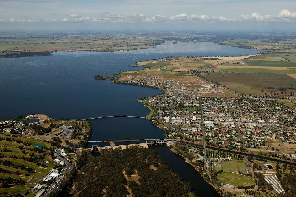 Mulwala Lodge | 85 Sturt St, Mulwala NSW 2647, Australia | Phone: 0416 398 983 Mulwala Lodge | 85 Sturt St, Mulwala NSW 2647, Australia | Phone: 0416 398 983