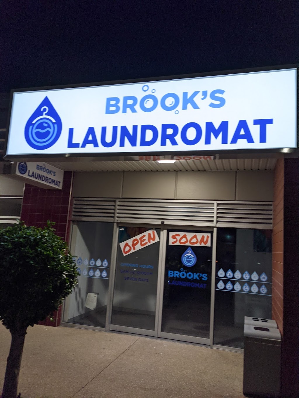 Brooks Laundromat | Shop 14, Lynbrook Village Shopping Centre, 75 Lynbrook Blvd, Lynbrook VIC 3975, Australia | Phone: 0430 011 112