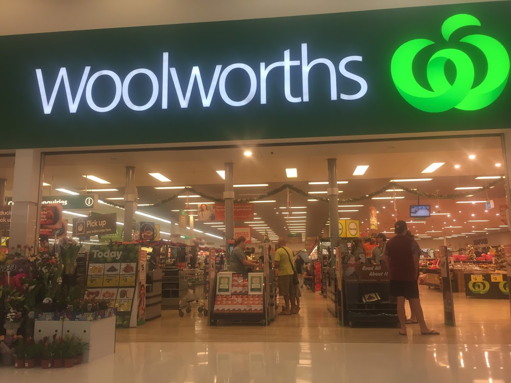 Woolworths | supermarket | 42 Park St, Yeppoon QLD 4703, Australia | 0749134302 OR +61 7 4913 4302
