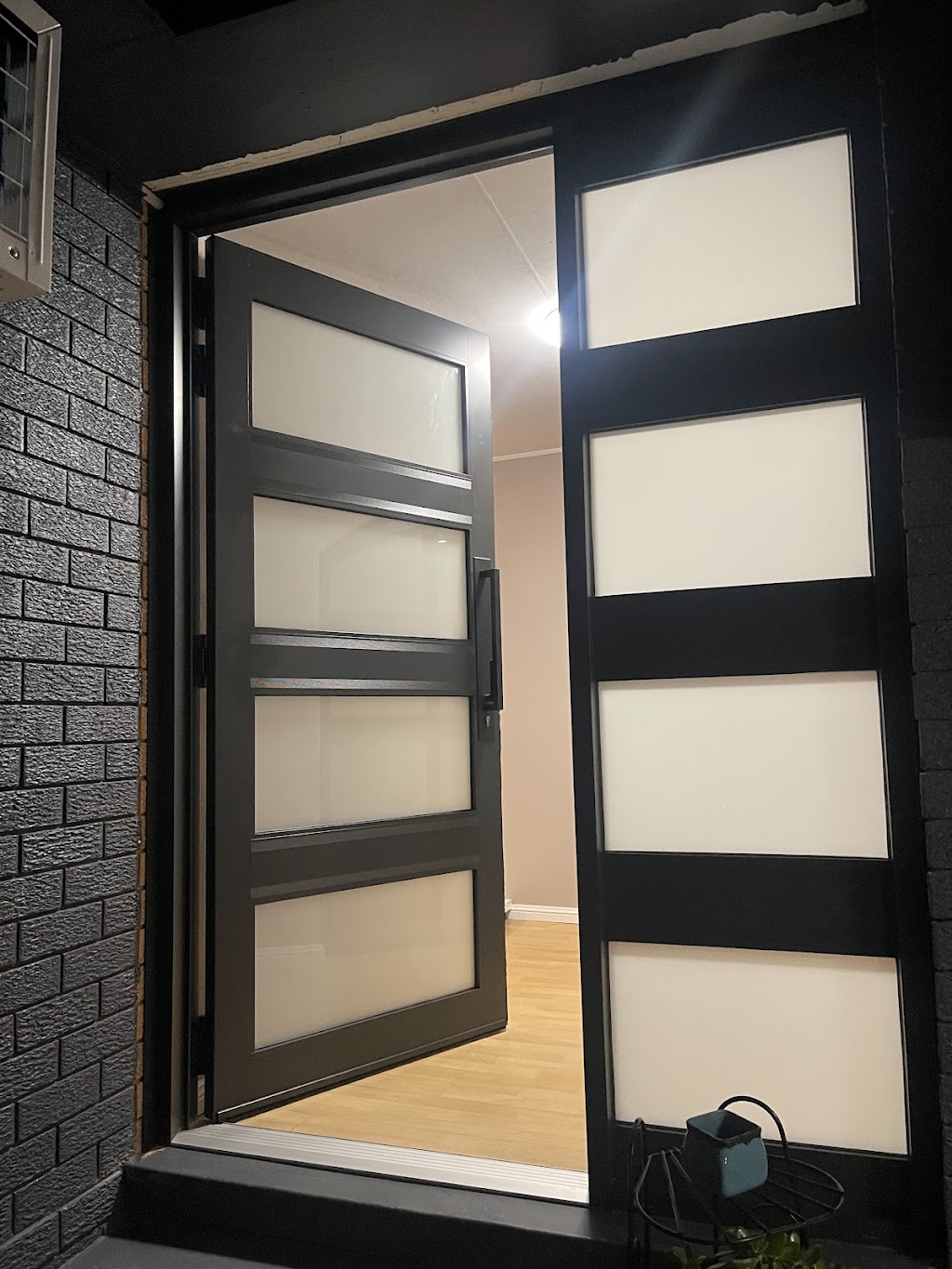 TK Windows and Doors | 13 Wills Rd, Long Point NSW 2564, Australia | Phone: 0497 465 143
