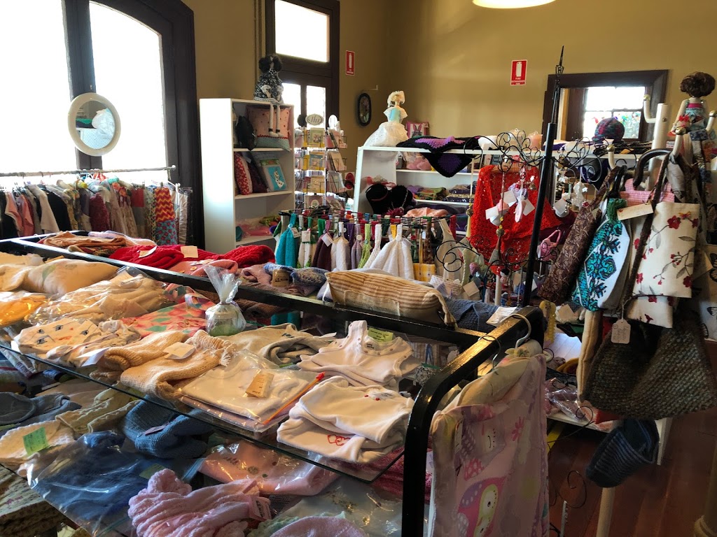 Quirindi Arts And Crafts Tourism Shop | Railway Square, Station St, Quirindi NSW 2343, Australia | Phone: (02) 6746 1096