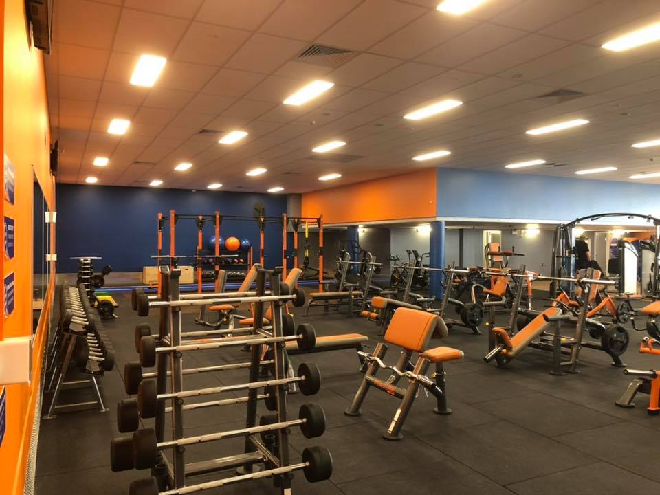 Plus Fitness Emerald Hills | gym | 5 Emerald Hills Blvd, Leppington NSW 2179, Australia | 0291882515 OR +61 2 9188 2515