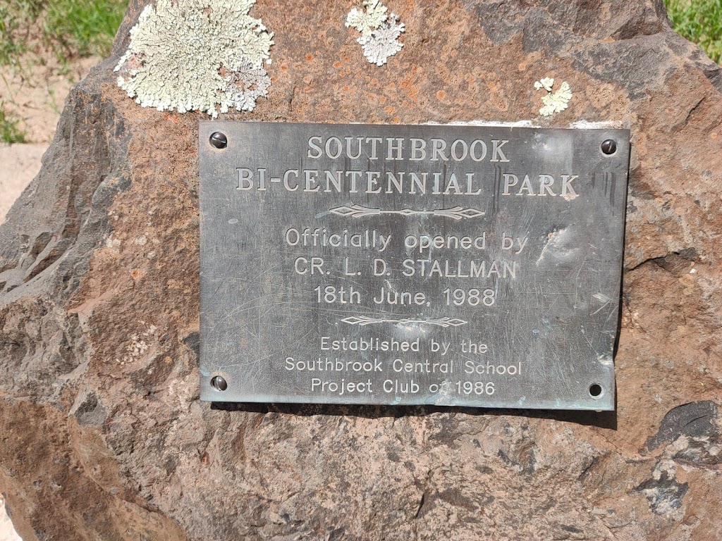 Southbrook Bi-Centennial Park | park | 5 Bailey St, Southbrook QLD 4363, Australia