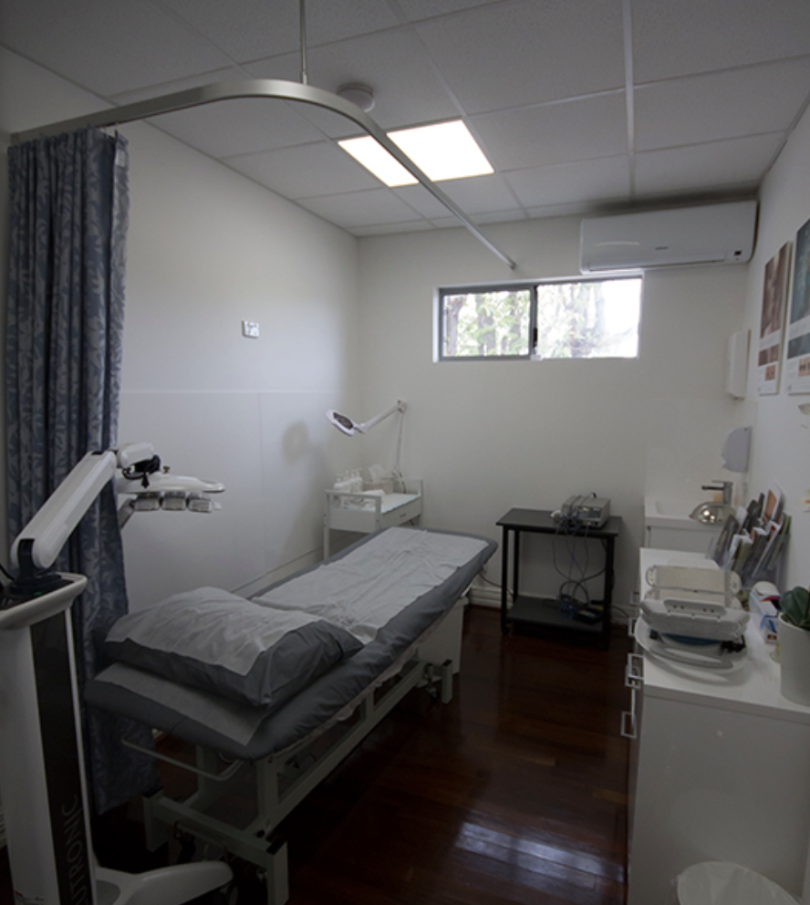 Auspoint Medical Cosmetic Clinic | spa | 417 Canning Hwy, Como WA 6152, Australia | 0893133796 OR +61 8 9313 3796