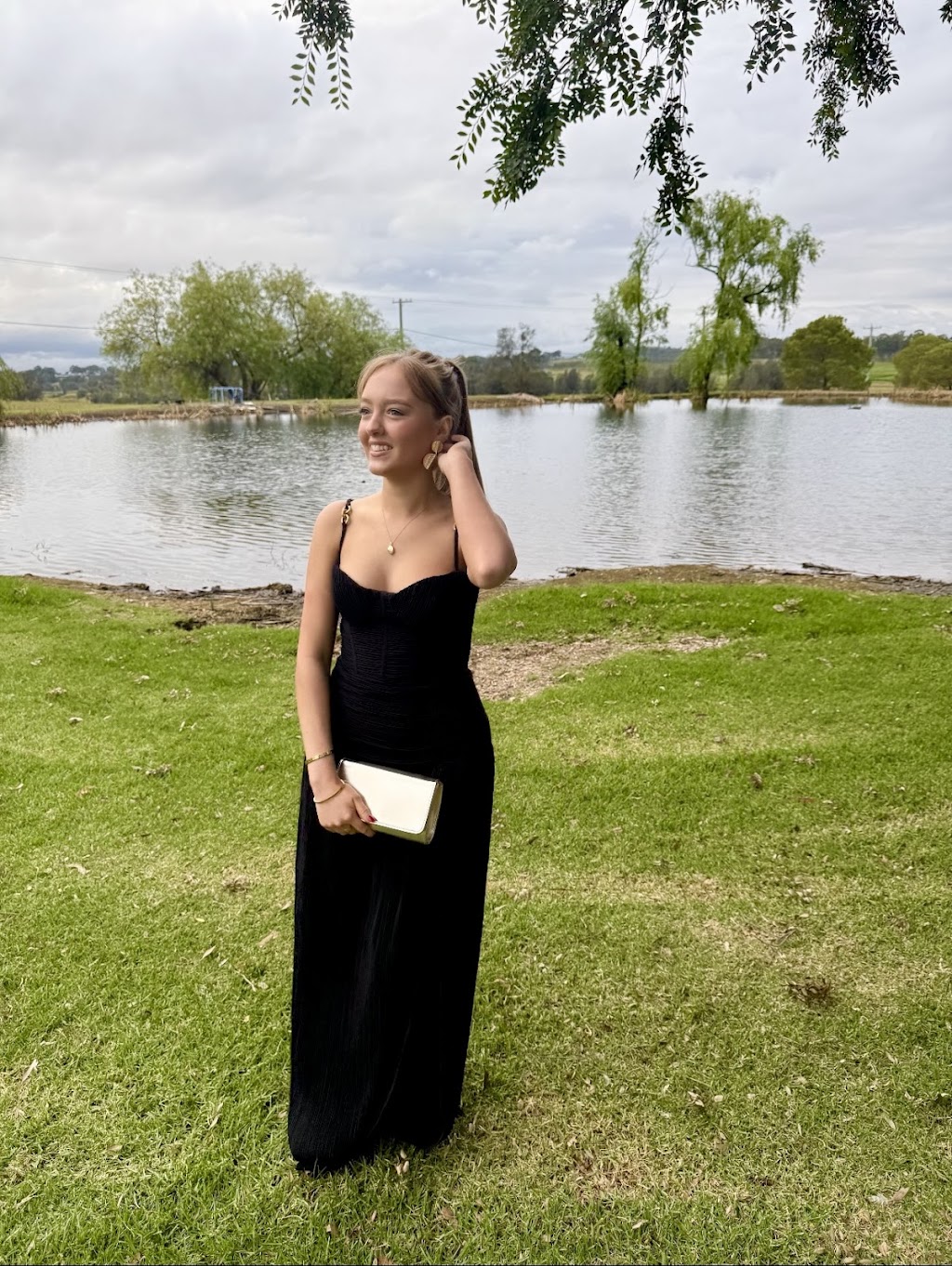 Peachy Tans | 44 Peachy Ave, North Rothbury NSW 2335, Australia | Phone: 0423 304 772