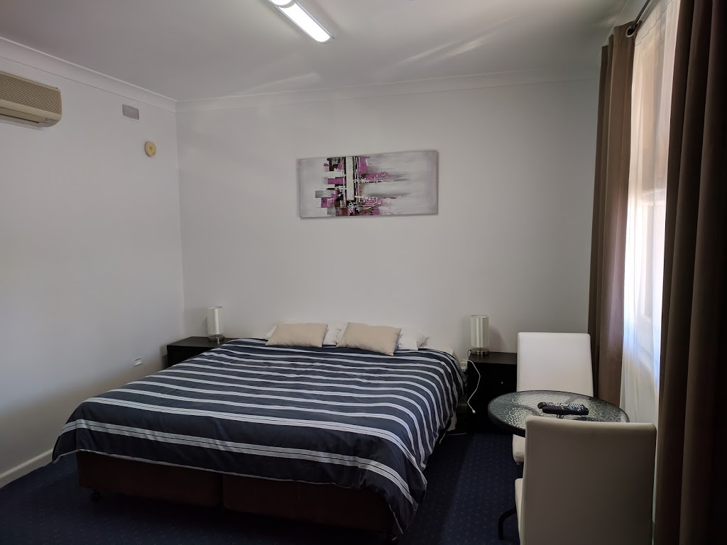 Calder Motel | 296 High St, Kangaroo Flat VIC 3555, Australia | Phone: (03) 5447 7411