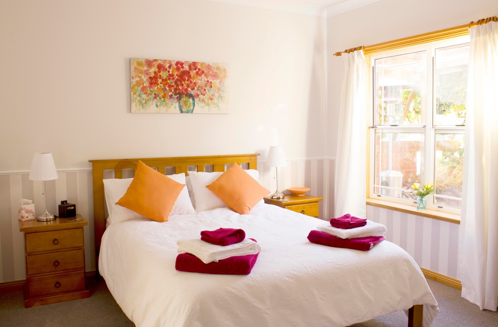 Bed & Breakfast at Tiffanys | lodging | 323 Kangarilla Rd, McLaren Flat SA 5171, Australia | 0883231998 OR +61 8 8323 1998