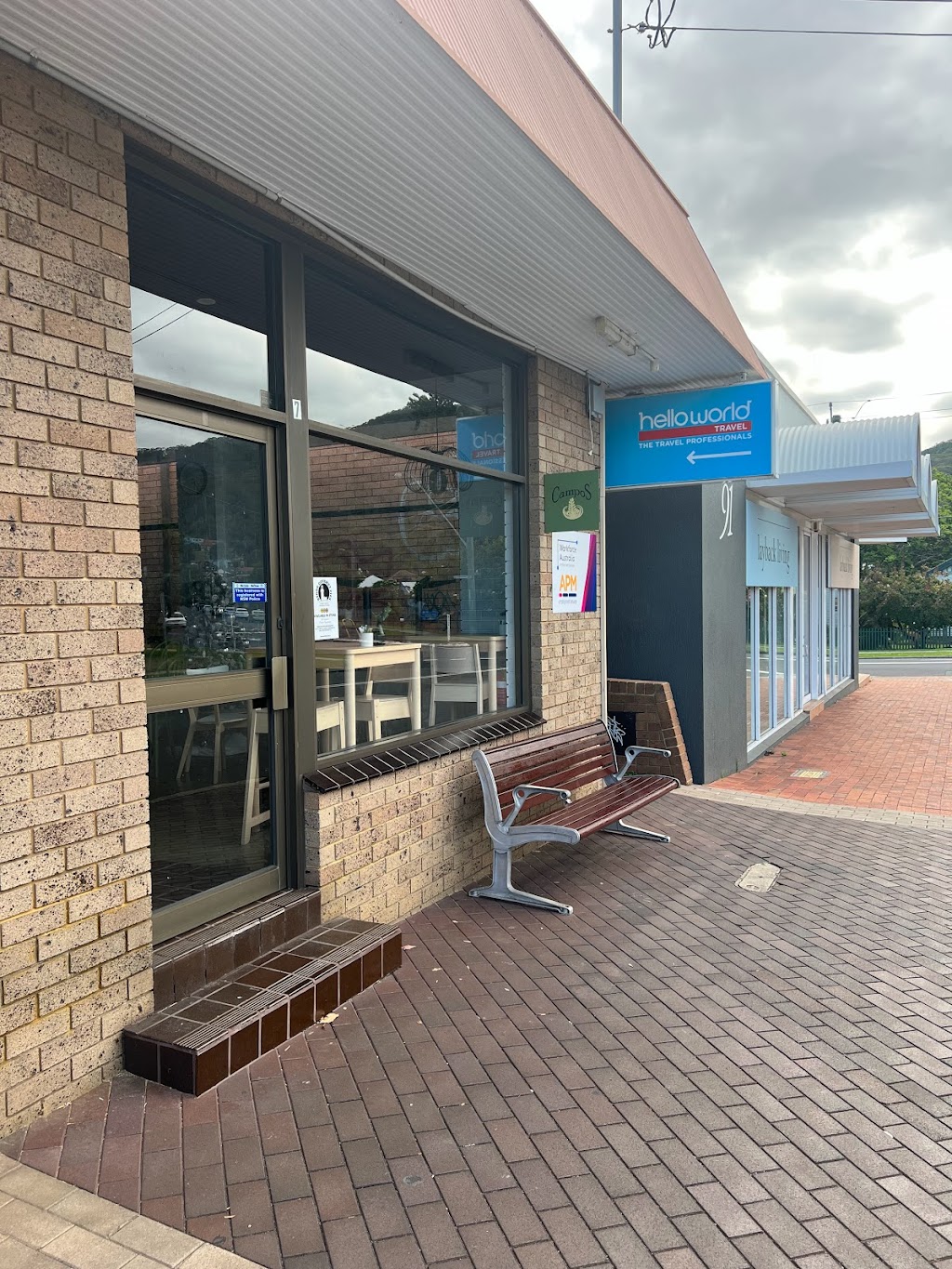 Mishka Flower Cafe | 89 Railway St, Corrimal NSW 2518, Australia | Phone: 0456 679 443