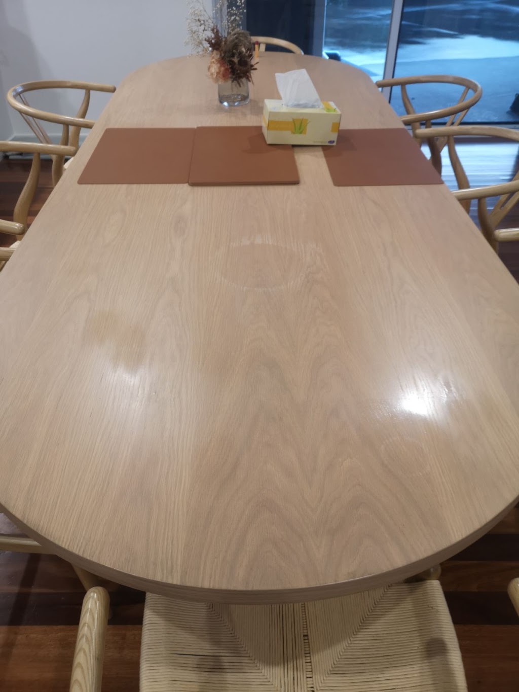 Willow & Oak Restorations | 23 Honeyeater Terrace, South Morang VIC 3752, Australia | Phone: 0425 717 306