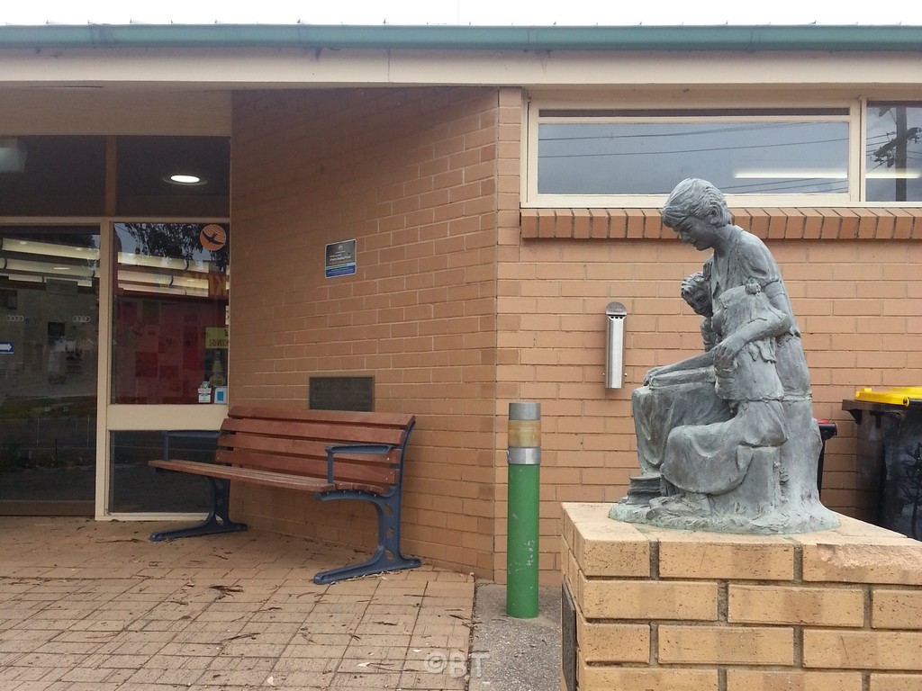 Stawell Library - WRLC | library | Sloane St, Stawell VIC 3380, Australia | 0353581274 OR +61 3 5358 1274