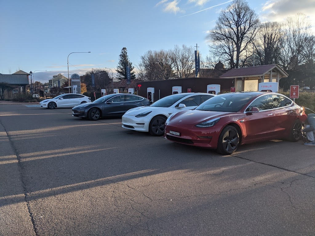 Tesla Supercharger | 201 Sloane St, Goulburn NSW 2580, Australia | Phone: 1800 686 705