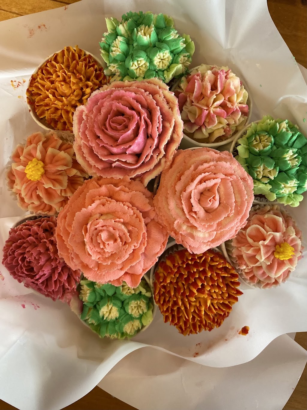 Boutique Cakes by Victoria | 81 Boulton Dr, Paterson NSW 2421, Australia | Phone: 0433 912 160