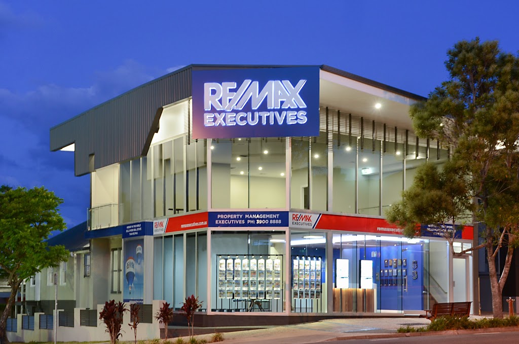 RE/MAX Executives Real Estate | 930 Logan Rd, Holland Park QLD 4121, Australia | Phone: (07) 3900 8888