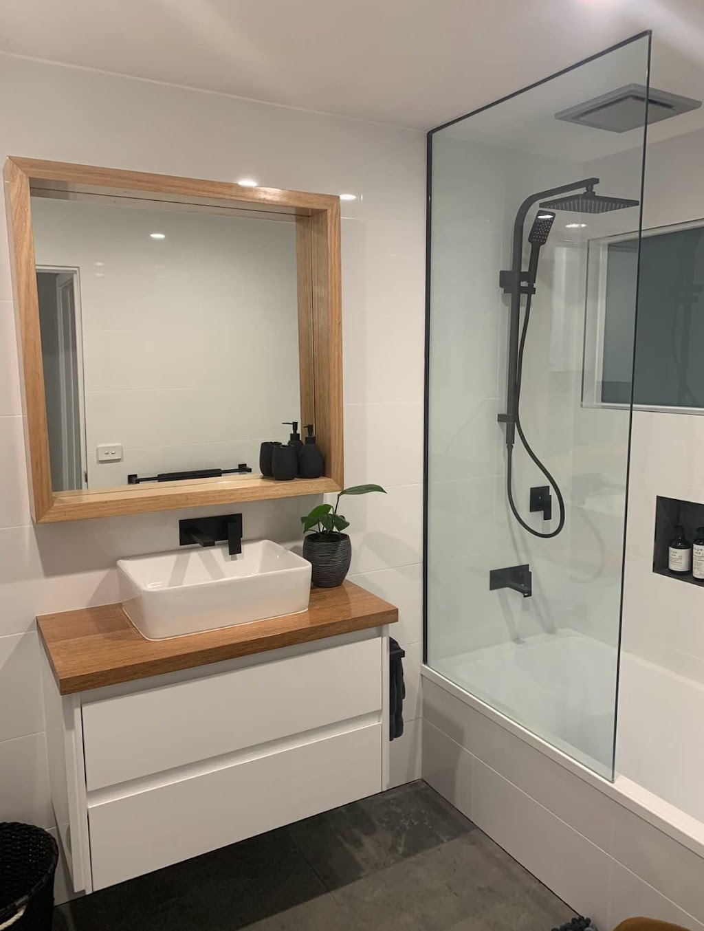 CBC Custom Building Pty Ltd | Unit 1/4 Yamada Pl, Mornington TAS 7018, Australia | Phone: 0408 999 291