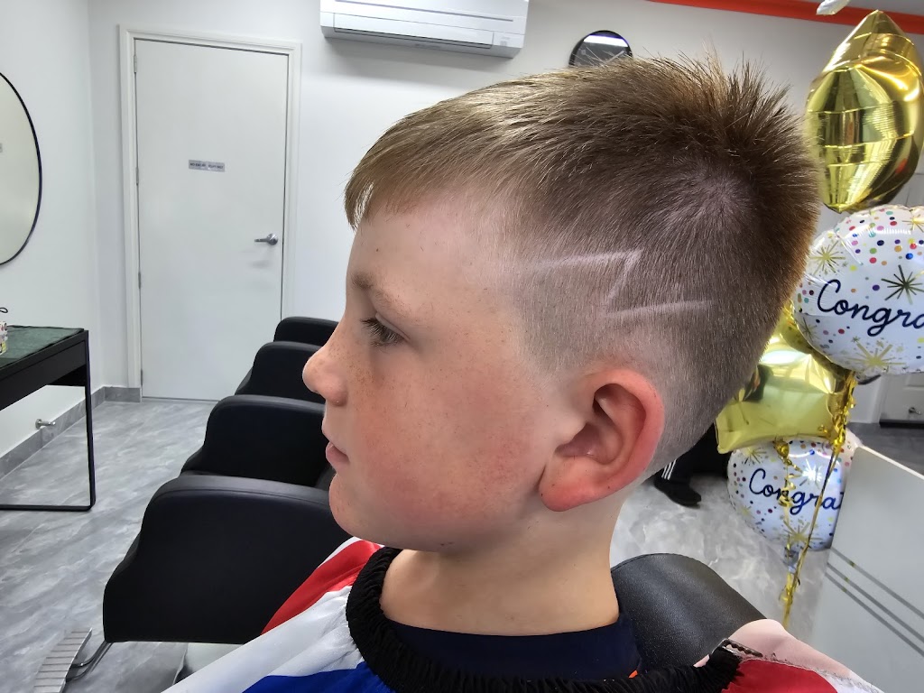 SUPER BARBER | 200 Warralily Blvd, Armstrong Creek VIC 3217, Australia | Phone: (03) 5249 5729