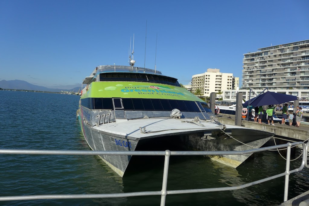 Cairns Boat Hire | Marlin Wharf, A1/1 Spence St, Cairns City QLD 4870, Australia | Phone: 0447 328 732