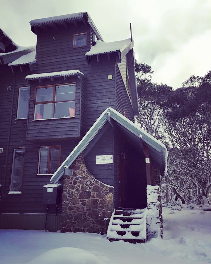 Snow Brainer | lodging | 2 Burrinjuck Ln, Dinner Plain VIC 3898, Australia | 0407097973 OR +61 407 097 973