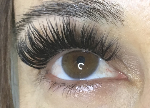 Eyelash Extensions by Virginia - Glamour Lash | beauty salon | Building 8/36 Aylesbury Dr, Altona VIC 3018, Australia | 0418587957 OR +61 418 587 957