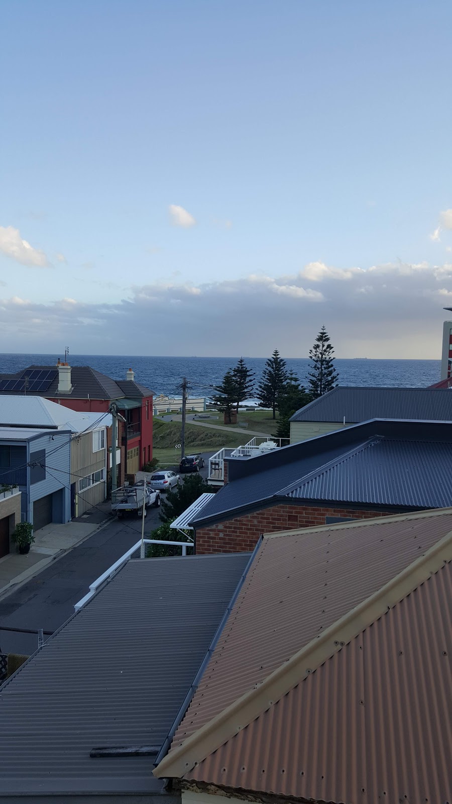 Newcastle Beach Hotel | lodging | 21 Parnell Pl, Newcastle East NSW 2300, Australia