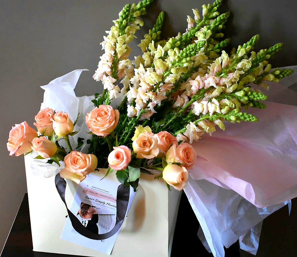 Sweet Simply Flowers | florist | 6 Addicott Way, Taylors Hill VIC 3037, Australia | 0432510713 OR +61 432 510 713