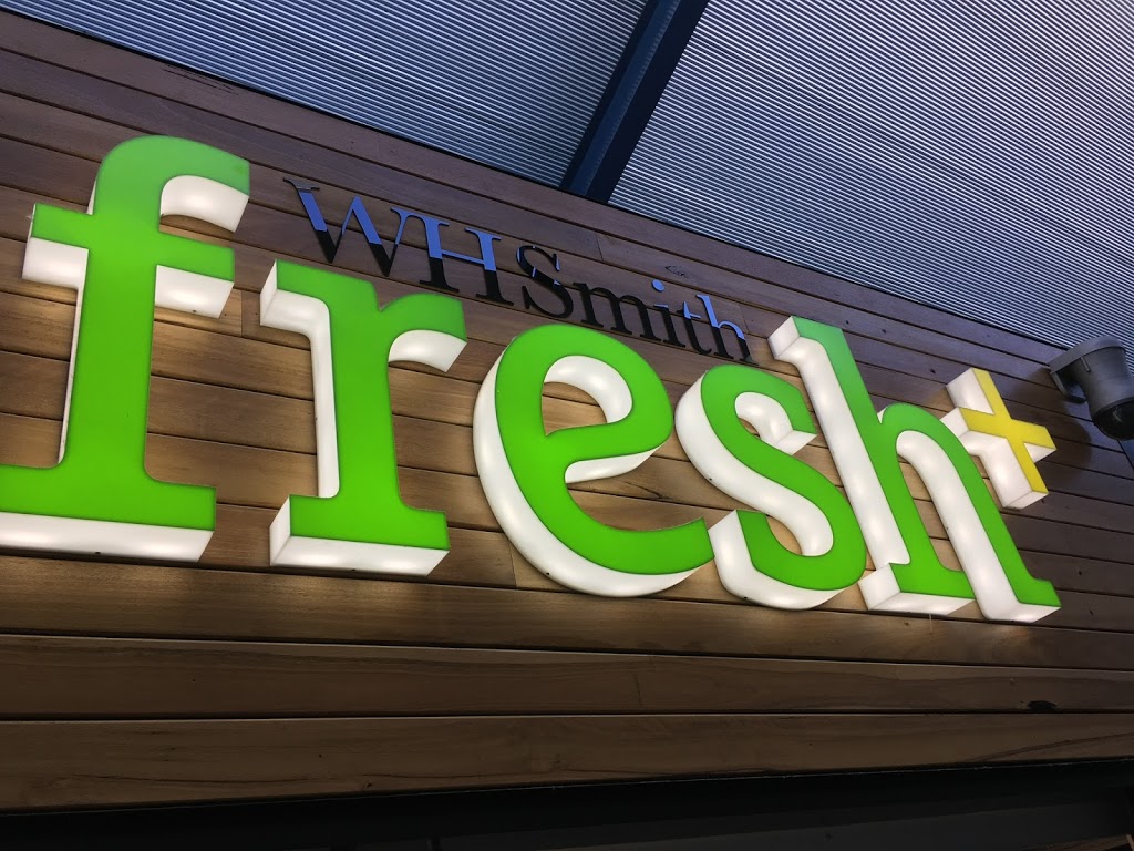 WH Smith Fresh Kiosk | store | Logan Hospital, Armstrong & Loganlea Roads, Meadowbrook QLD 4131, Australia | 0732007296 OR +61 7 3200 7296