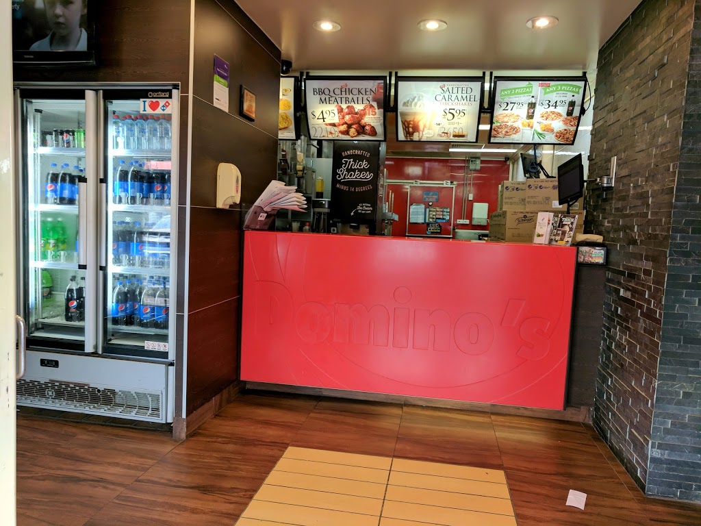 Dominos Pizza Quakers Hill | meal takeaway | 11/216 Farnham Rd, Quakers Hill NSW 2763, Australia | 0288698020 OR +61 2 8869 8020