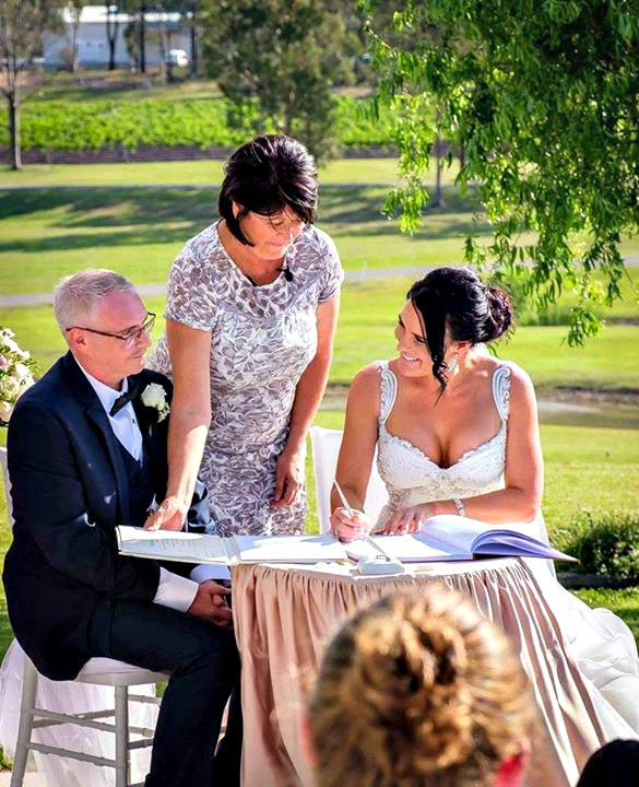 Chrissy Hampton Marriage and Civil Celebrant | 11 Fairlands Rd, Medowie NSW 2318, Australia | Phone: 0416 230 508