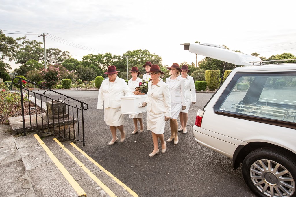 White Lady Funerals Bulli | funeral home | 257 Princes Hwy, Bulli NSW 2516, Australia | 0242859449 OR +61 2 4285 9449