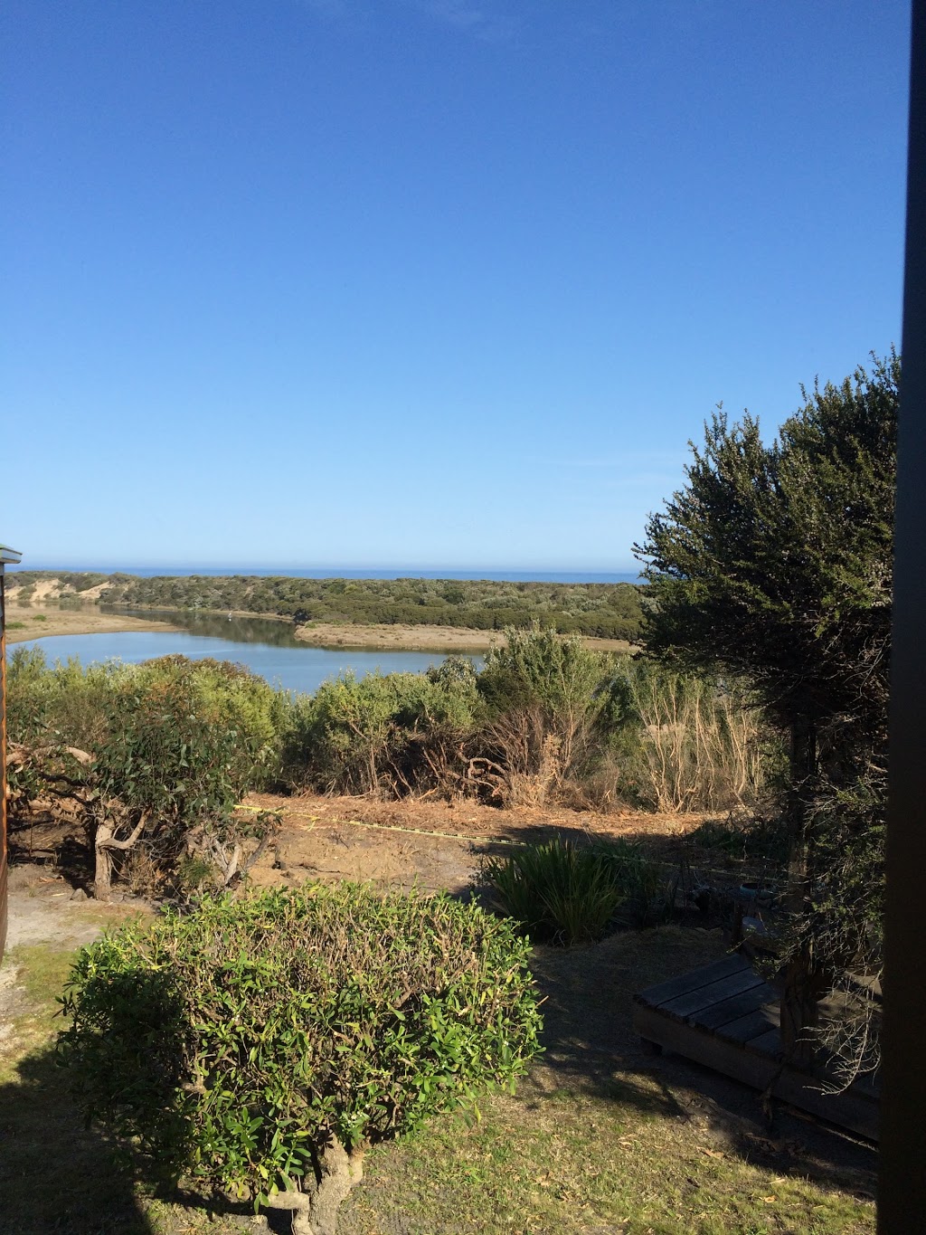 Ocean Inlet Holiday Accommodation | 34 Wybellenna Dr, Fairhaven VIC 3231, Australia | Phone: (03) 5289 7313