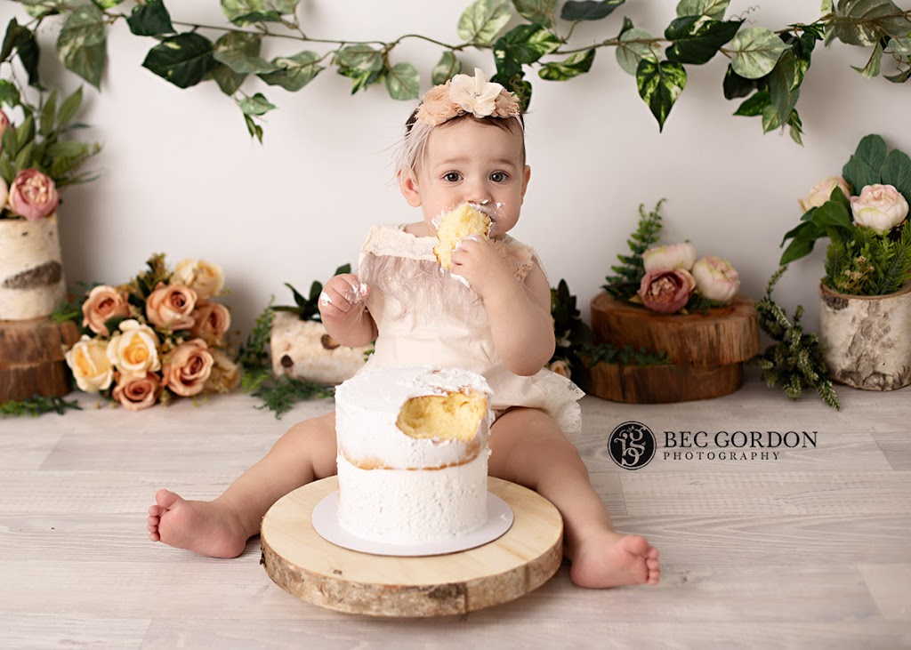 Bec Gordon Photography | 21 Rose Garden Ct, Narre Warren North VIC 3804, Australia | Phone: 0422 318 188