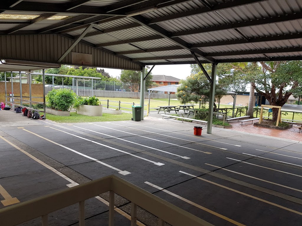 Laurieton Public School | school | 49 Bold St, Laurieton NSW 2443, Australia | 0265599084 OR +61 2 6559 9084