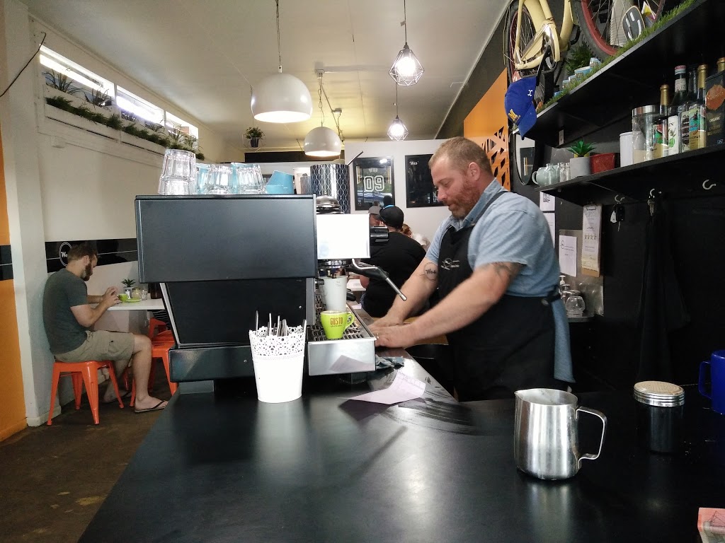 Coffee warden | cafe | Shop 1/74 Ward St, Sandgate QLD 4017, Australia | 0424420863 OR +61 424 420 863
