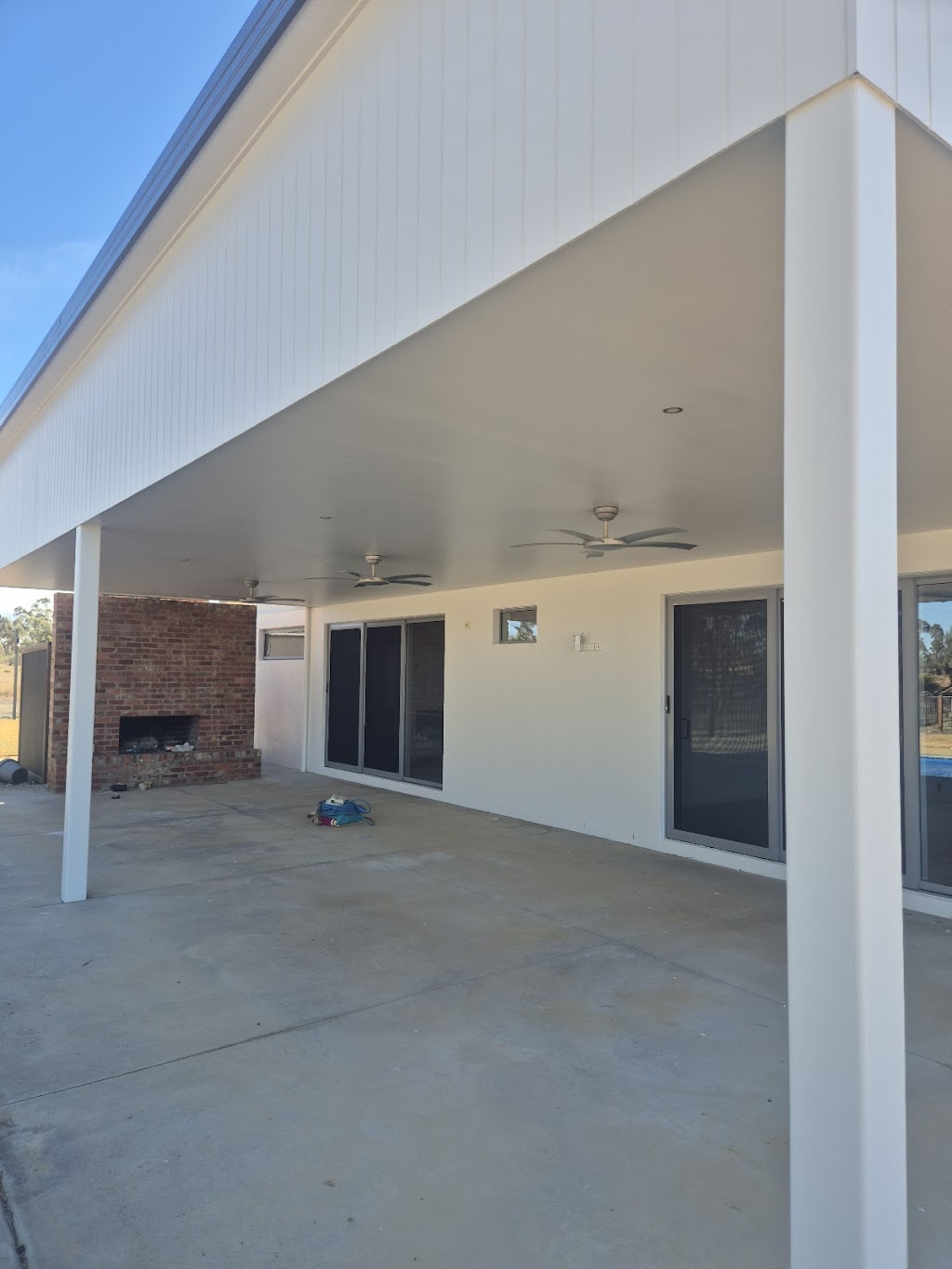 Shane Rayment Painters Decorators | 119 Mcdowalls Rd, East Bendigo VIC 3550, Australia | Phone: 0408 109 394