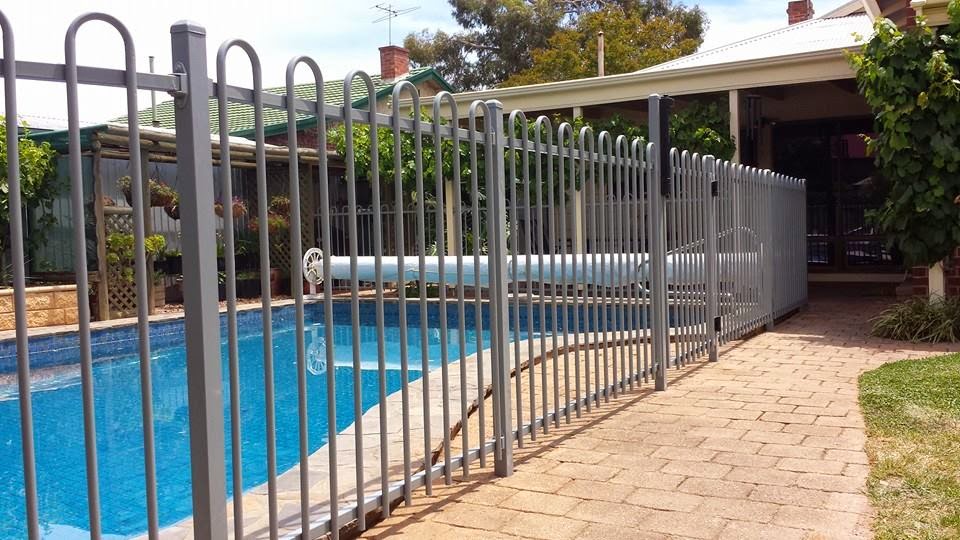 Fence First Pty Ltd | 13 Bradpole Rd, Edinburgh North SA 5113, Australia | Phone: 0422 215 018