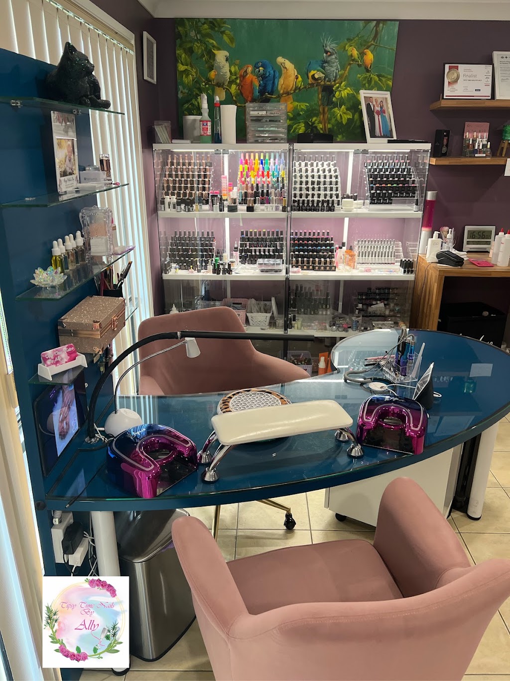 Tipsy Time Nails and Beauty | 6 Royal George Dr, Harrington Park NSW 2567, Australia | Phone: 0419 425 570