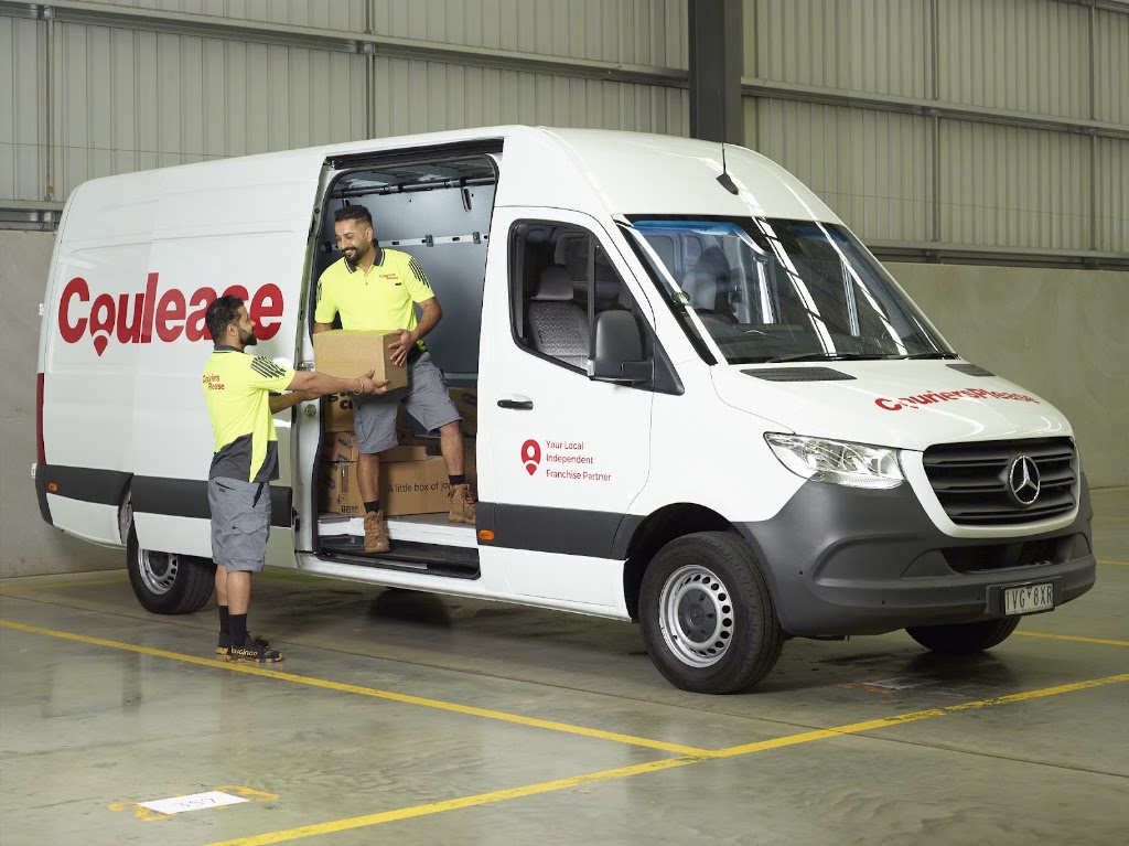 CouriersPlease Sydney - Customers / Visitors | 3/44 Clunies Ross St, Prospect NSW 2148, Australia | Phone: 1300 361 000