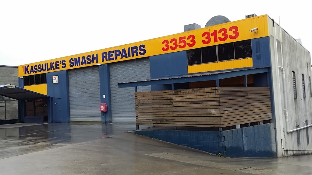 Kassulke’s Smash Repairs | car repair | 35 Queens Rd, Everton Hills QLD 4053, Australia | 0733533133 OR +61 7 3353 3133