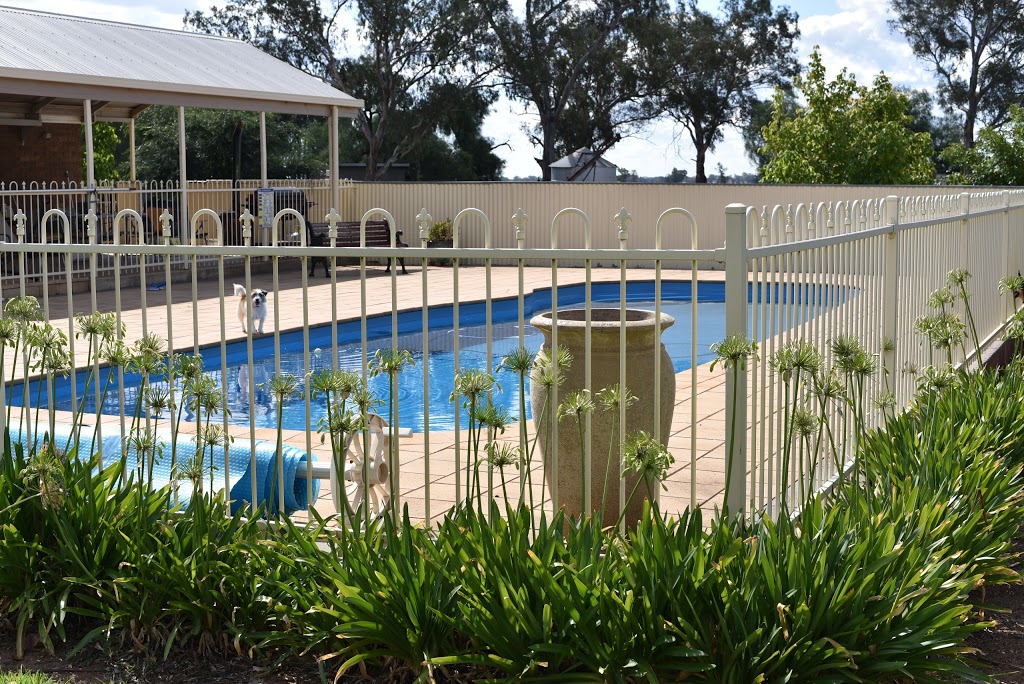 Kames Cottages | lodging | Research Station Rd, Temora NSW 2666, Australia | 0269781888 OR +61 2 6978 1888