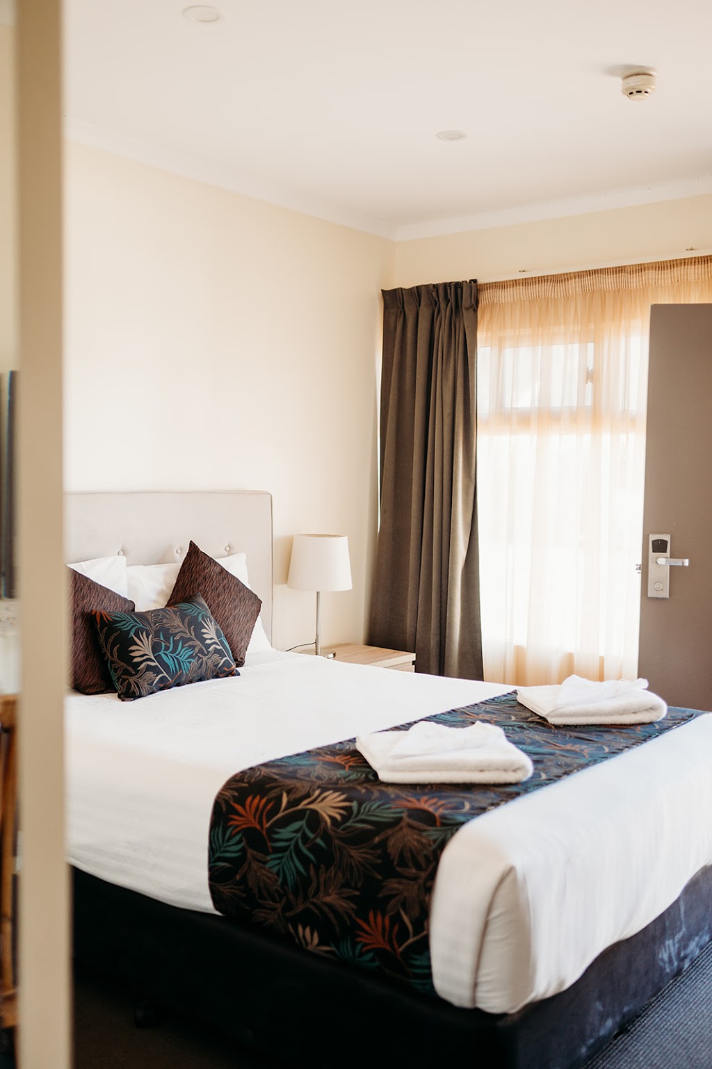 Ceduna Foreshore Hotel Motel | 32 OLoughlin Terrace, Ceduna SA 5690, Australia | Phone: (08) 8625 2008 Ceduna Foreshore Hotel Motel | 32 OLoughlin Terrace, Ceduna SA 5690, Australia | Phone: (08) 8625 2008